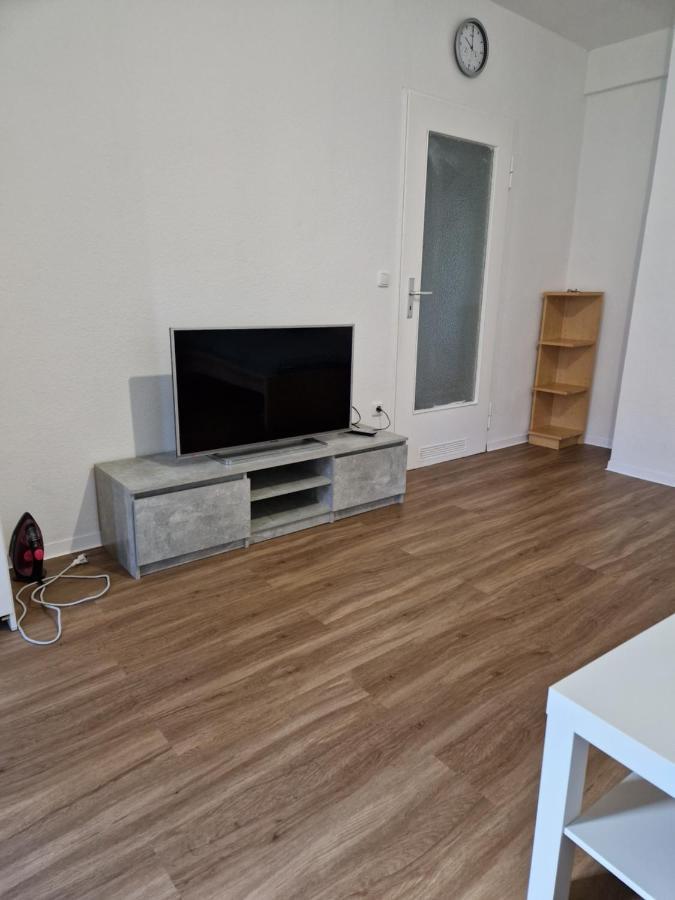 Joshua Abbey Apartment Frankfurt am Main ภายนอก รูปภาพ